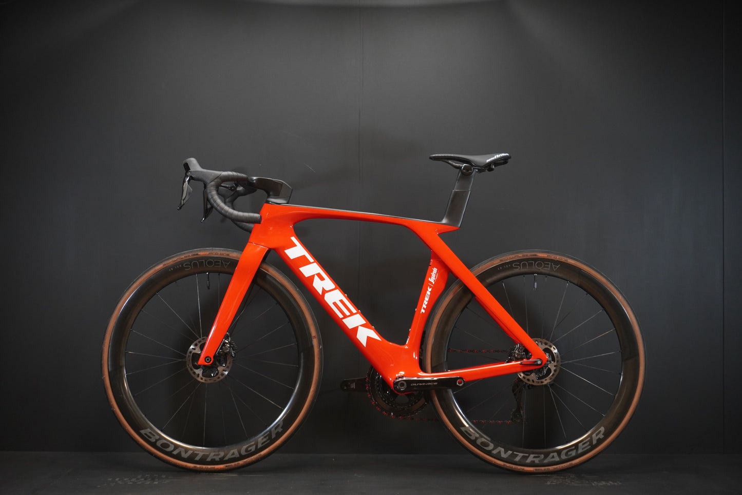 Trek Madone SLR 9 Gen 7 Dura-Ace Di2 Carbon Disc Road Bike 2024 - 56cm