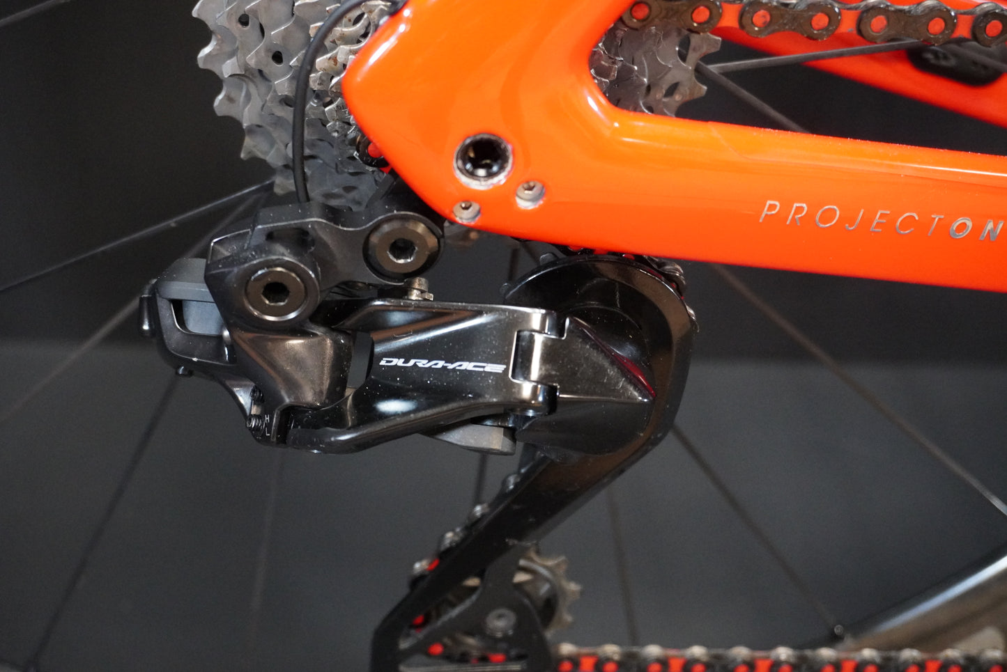 Trek Madone SLR 9 Gen 7 Dura-Ace Di2 Carbon Disc Road Bike 2024 - 56cm