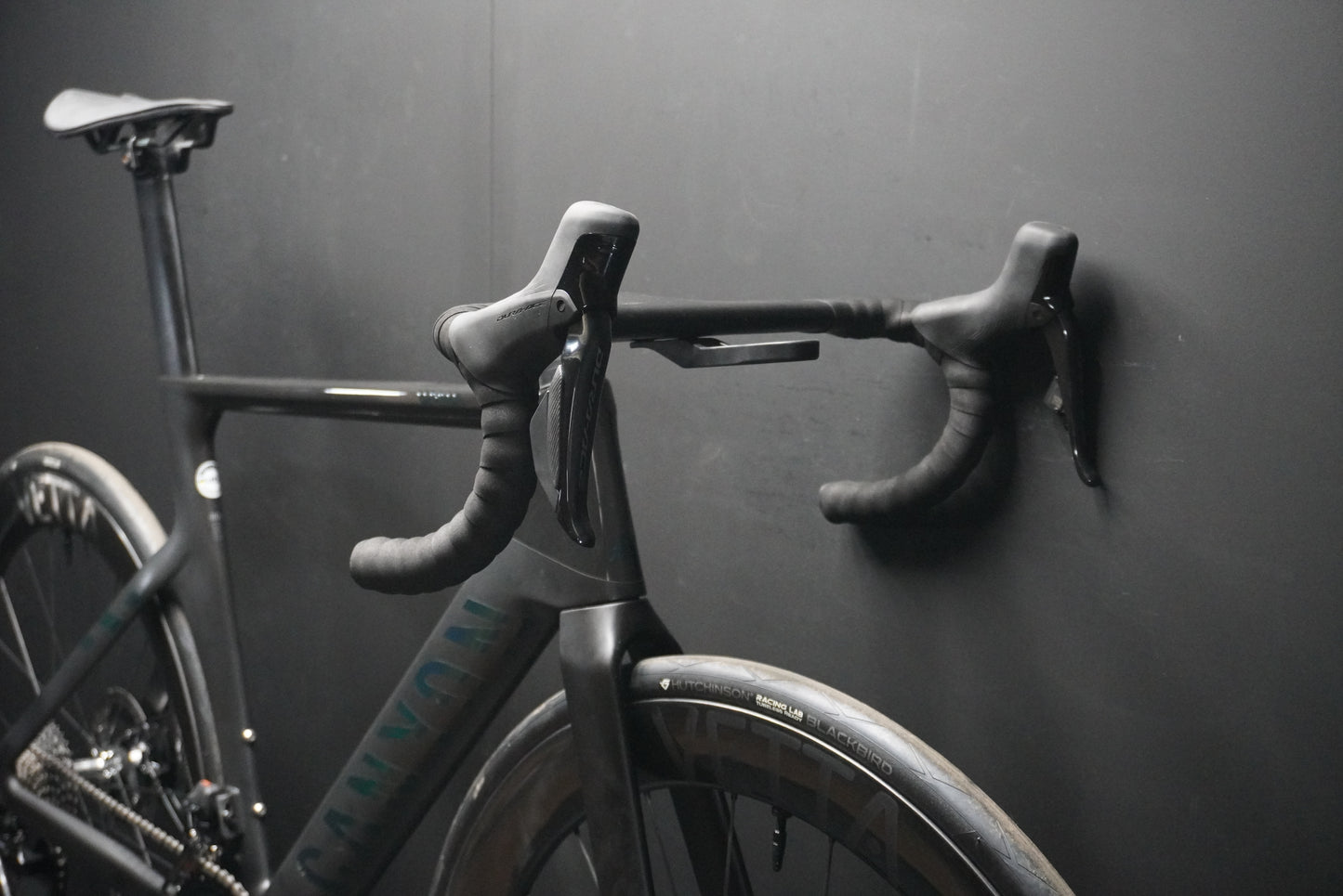 Canyon Aeroad CFR Dura-Ace Di2 Carbon Disc Road Bike 2024 - Medium