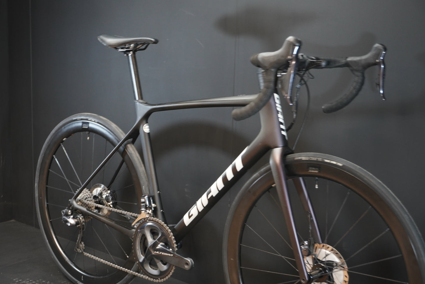 Giant TCR Advanced Pro Disc 0 Carbon Road Bike 2021 - M/L