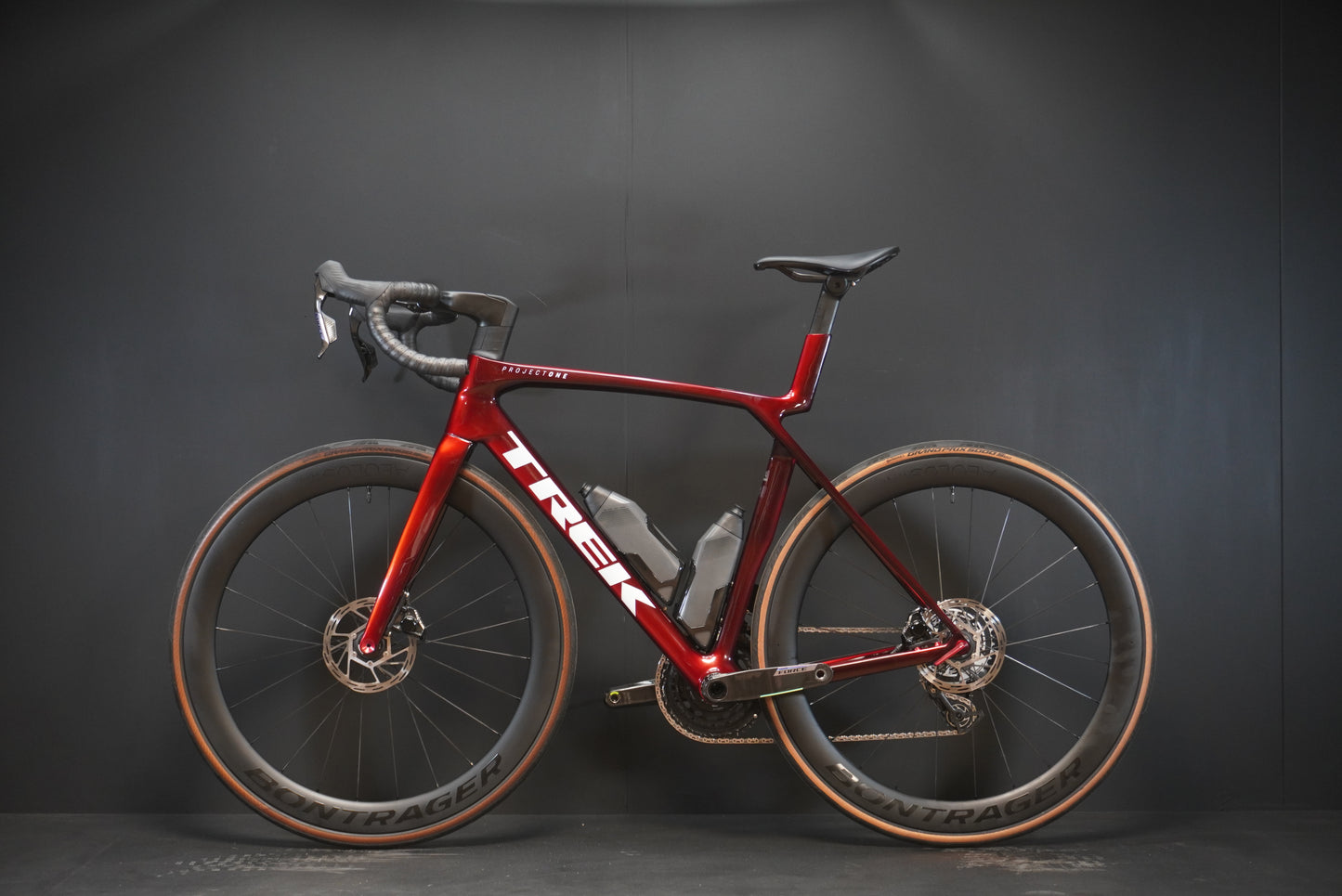 Trek Madone SLR 7 AXS Gen 8 Carbon Road Bike 2025 - M/L