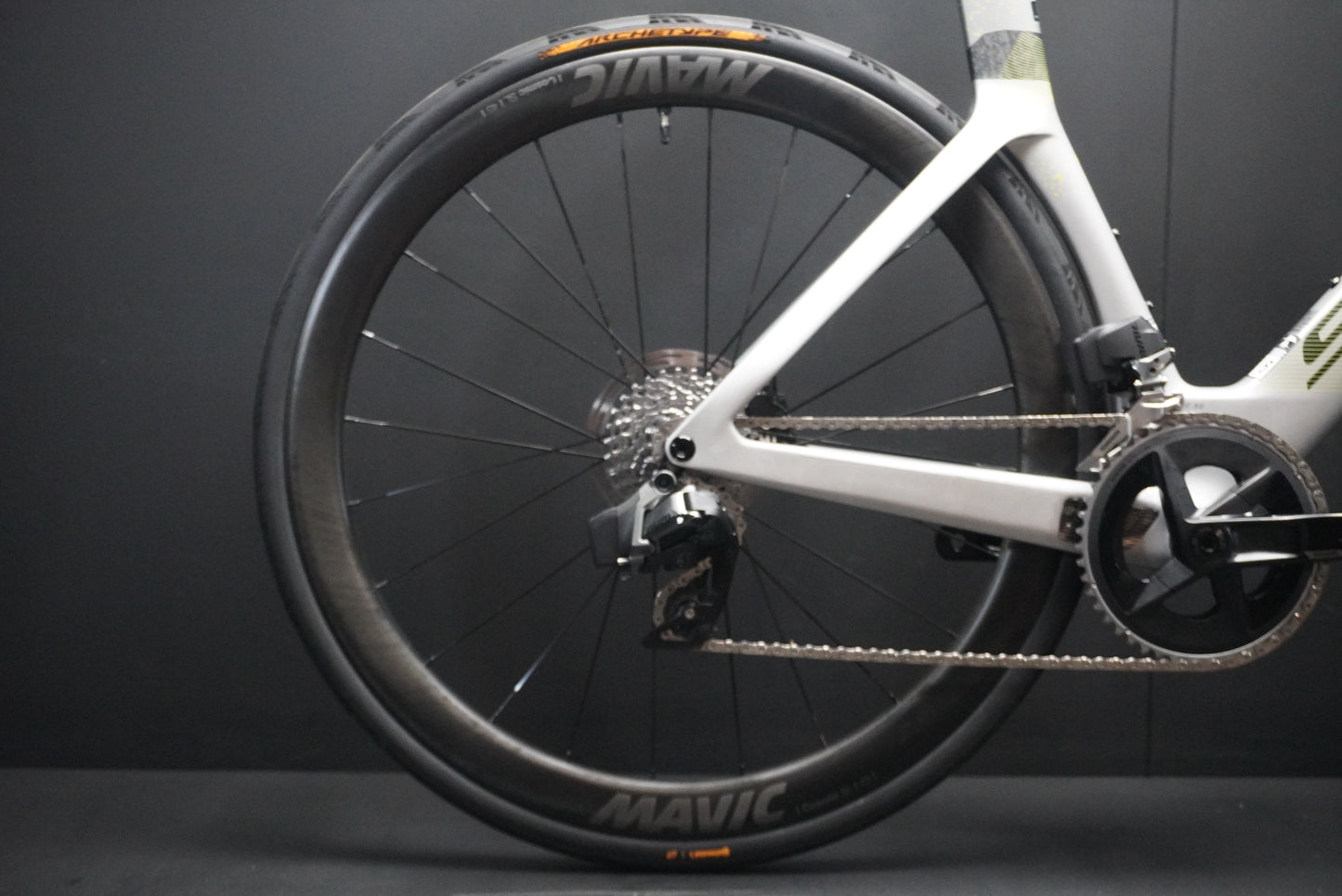 Scott Foil RC Rival AXS Carbon Disc Road Bike 2024 - Large - Upgraded Wheels