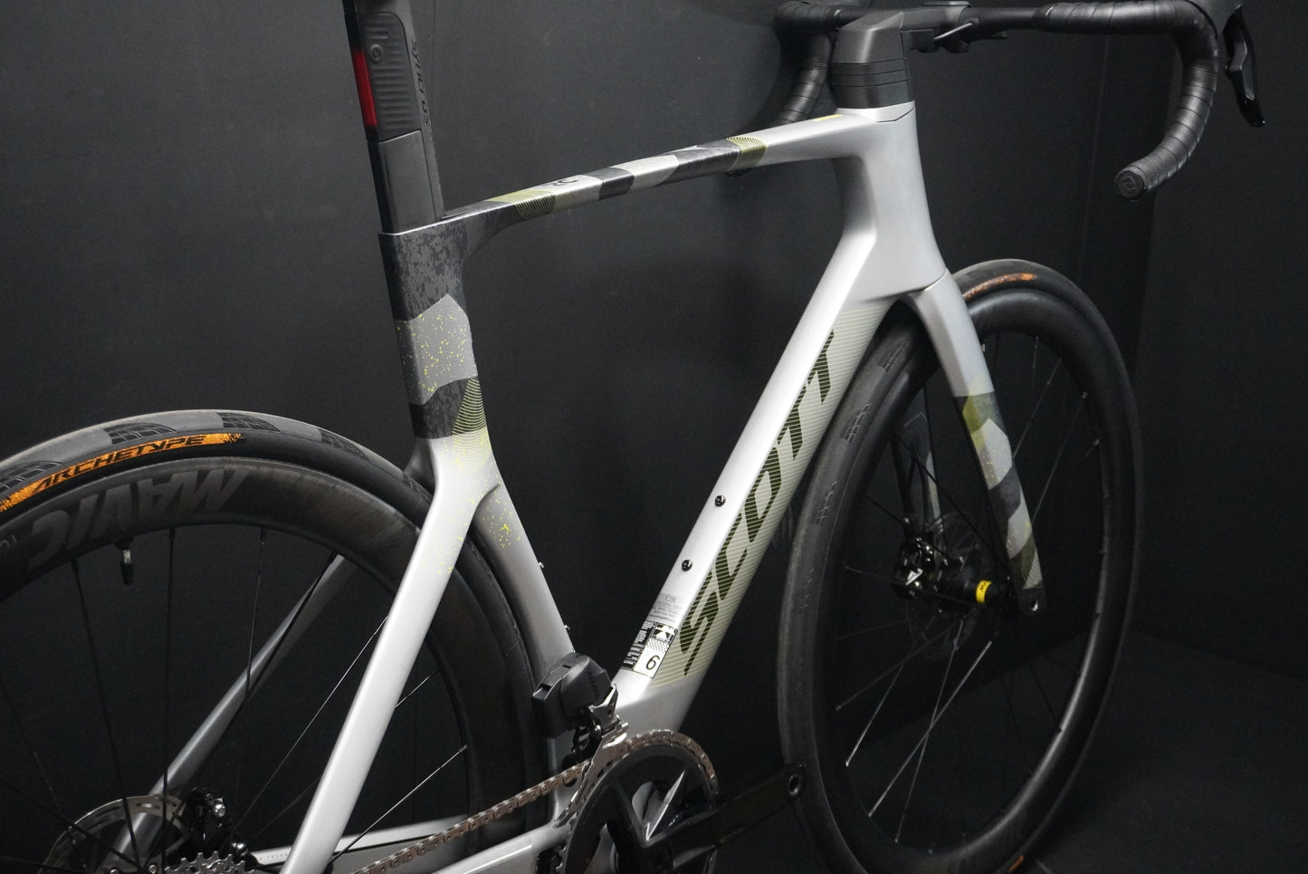 Scott Foil RC Rival AXS Carbon Disc Road Bike 2024 - Large - Upgraded Wheels