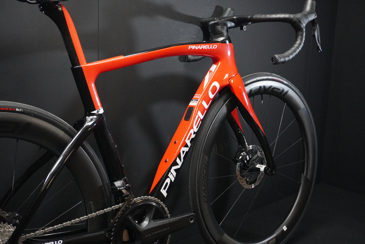 Pinarello F7 Ultegra Di2 Carbon Disc Road Bike 2024 - 530mm