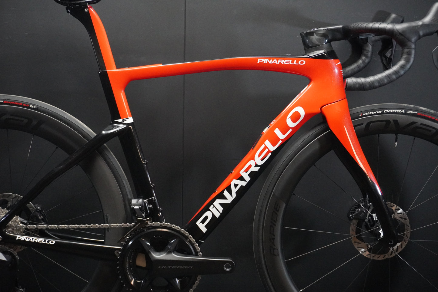 Pinarello F7 Ultegra Di2 Carbon Disc Road Bike 2024 - 530mm