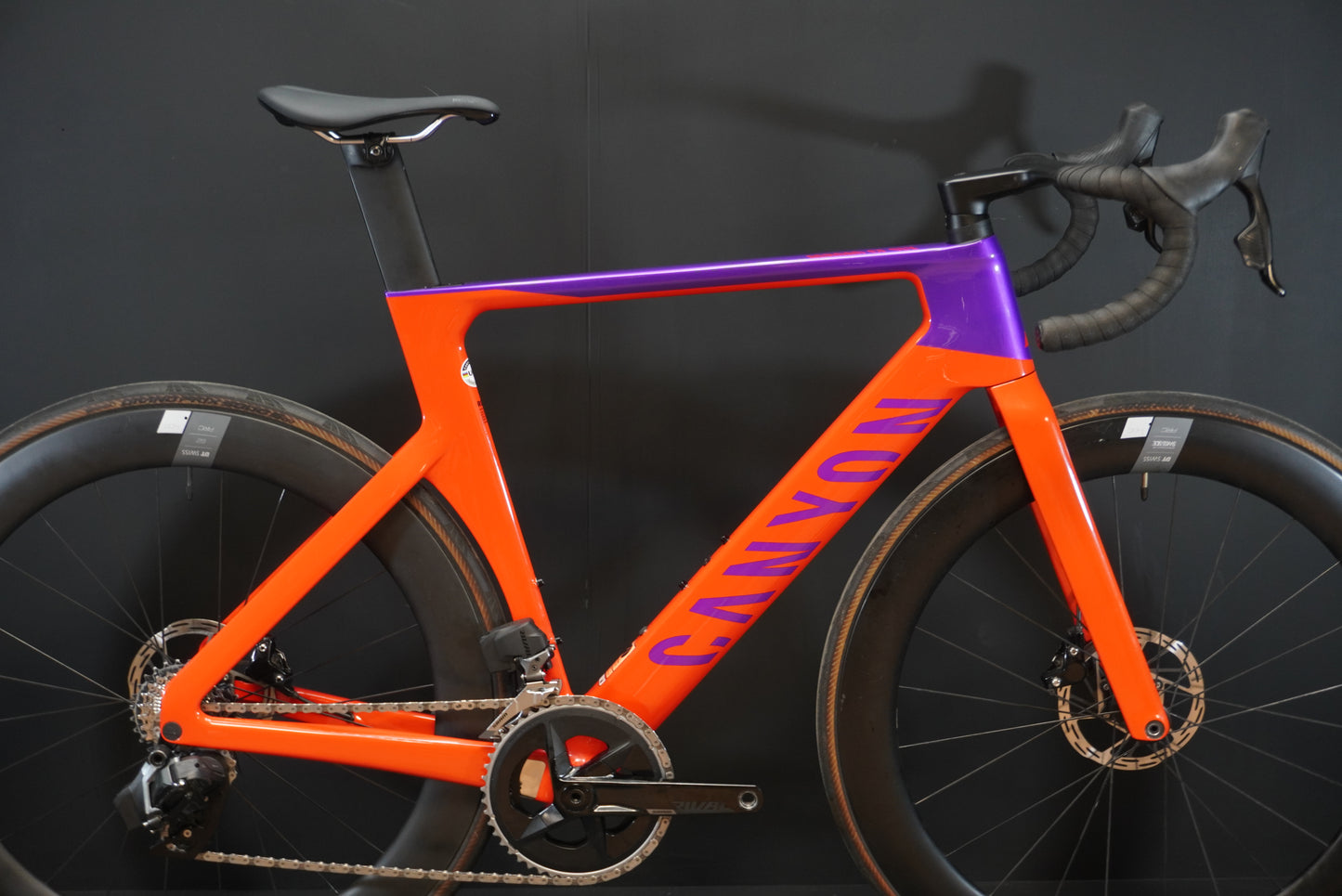 Canyon Aeroad CF SLX 7 AXS Carbon Road Bike 2023 - Medium Upgraded!