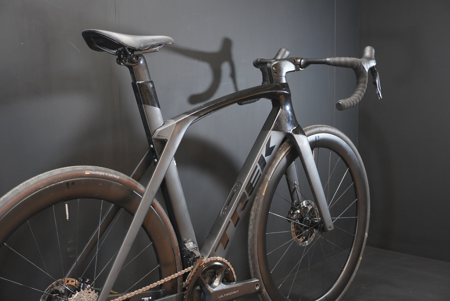 Trek Madone SLR Project One Ultegra Di2 12spd Carbon Disc Road Bike 2020 - 56cm