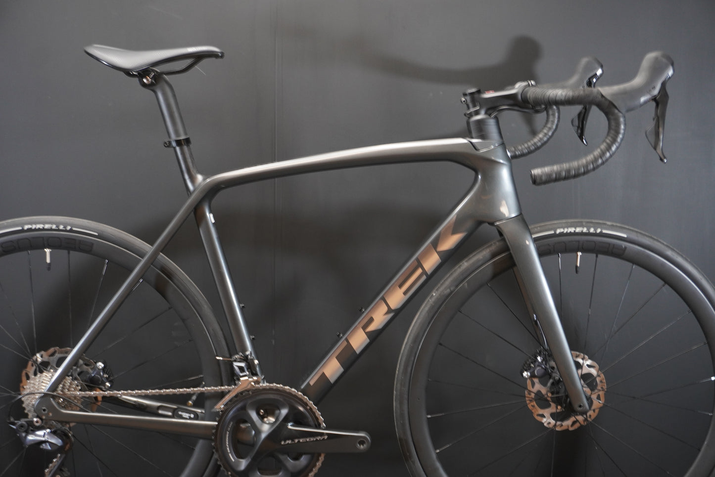 Trek Emonda SL6 Pro Carbon Disc Road Bike 2022 - 56cm