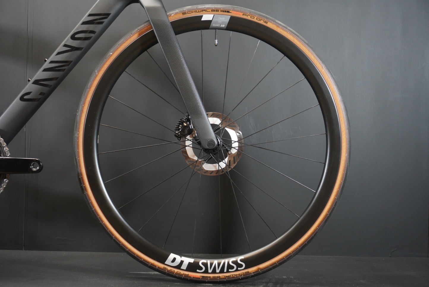 Canyon Endurace CF SLX 7 105 Di2 & P/M Carbon Disc Road Bike 2024 - XS