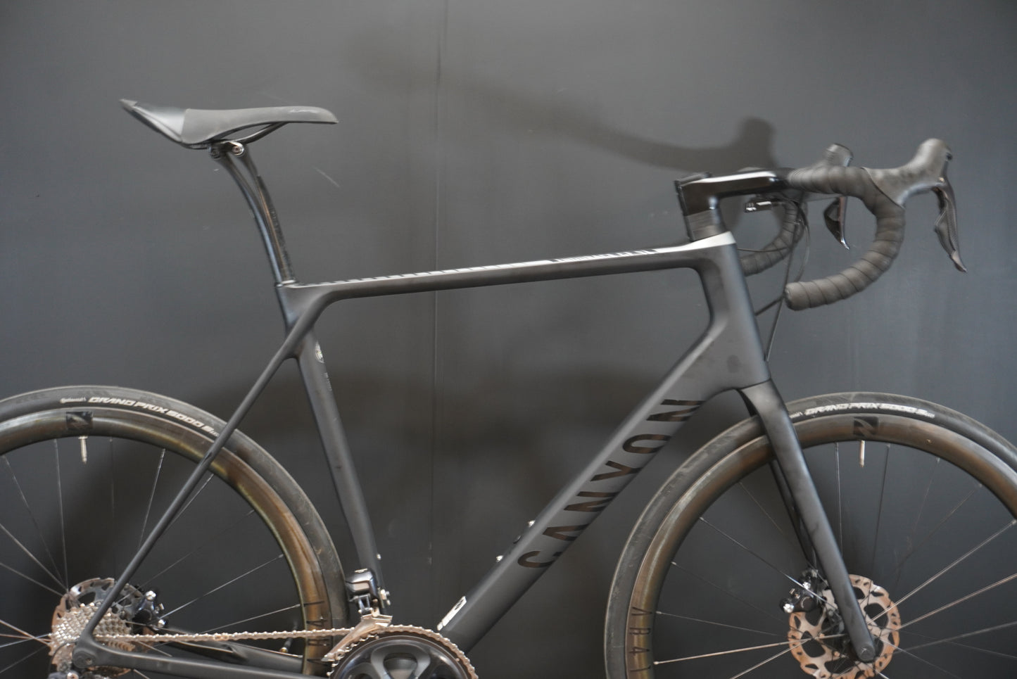 Canyon Endurace CF SL 8.0 Aero Di2 & P/M Carbon Disc Road Bike 2020 - XL
