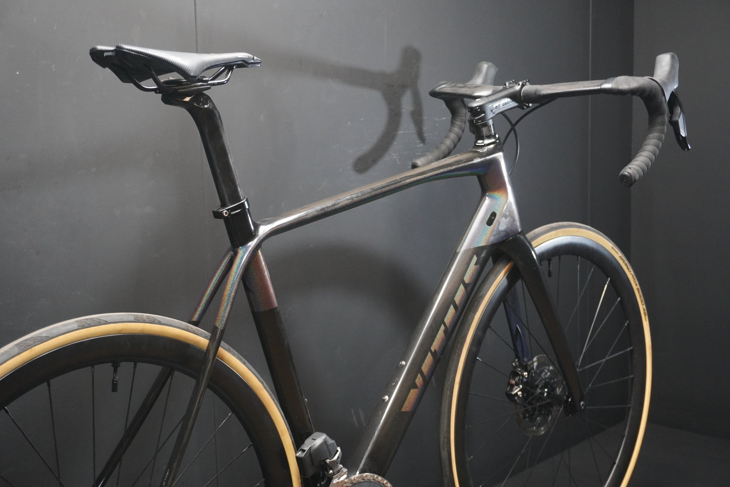 Vitus ZX1 CRX AXS Carbon Disc Road Bike 2020 - Large