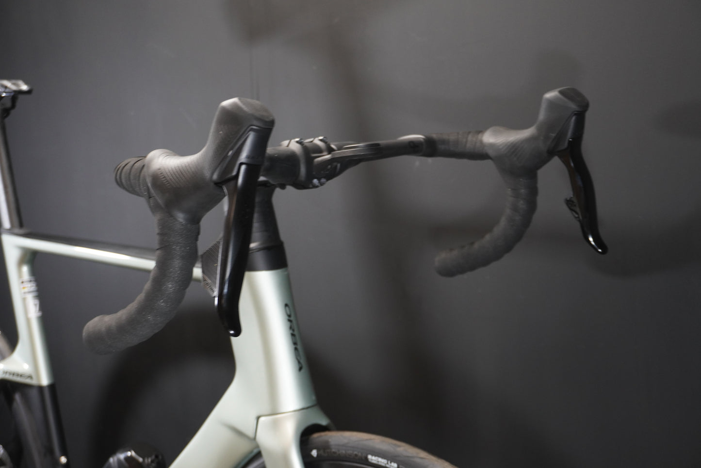 Orbea Orca Aero M31e LTD Rival AXS & P/M Carbon Disc Road Bike 2022 - 57cm - Upgraded Wheels