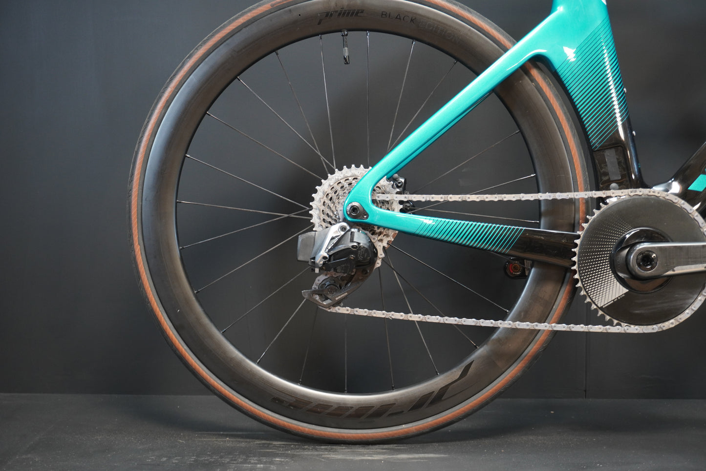 Vitus Auro Carbon SRAM Red AXS Carbon Disc TT Bike - 2023 - Small