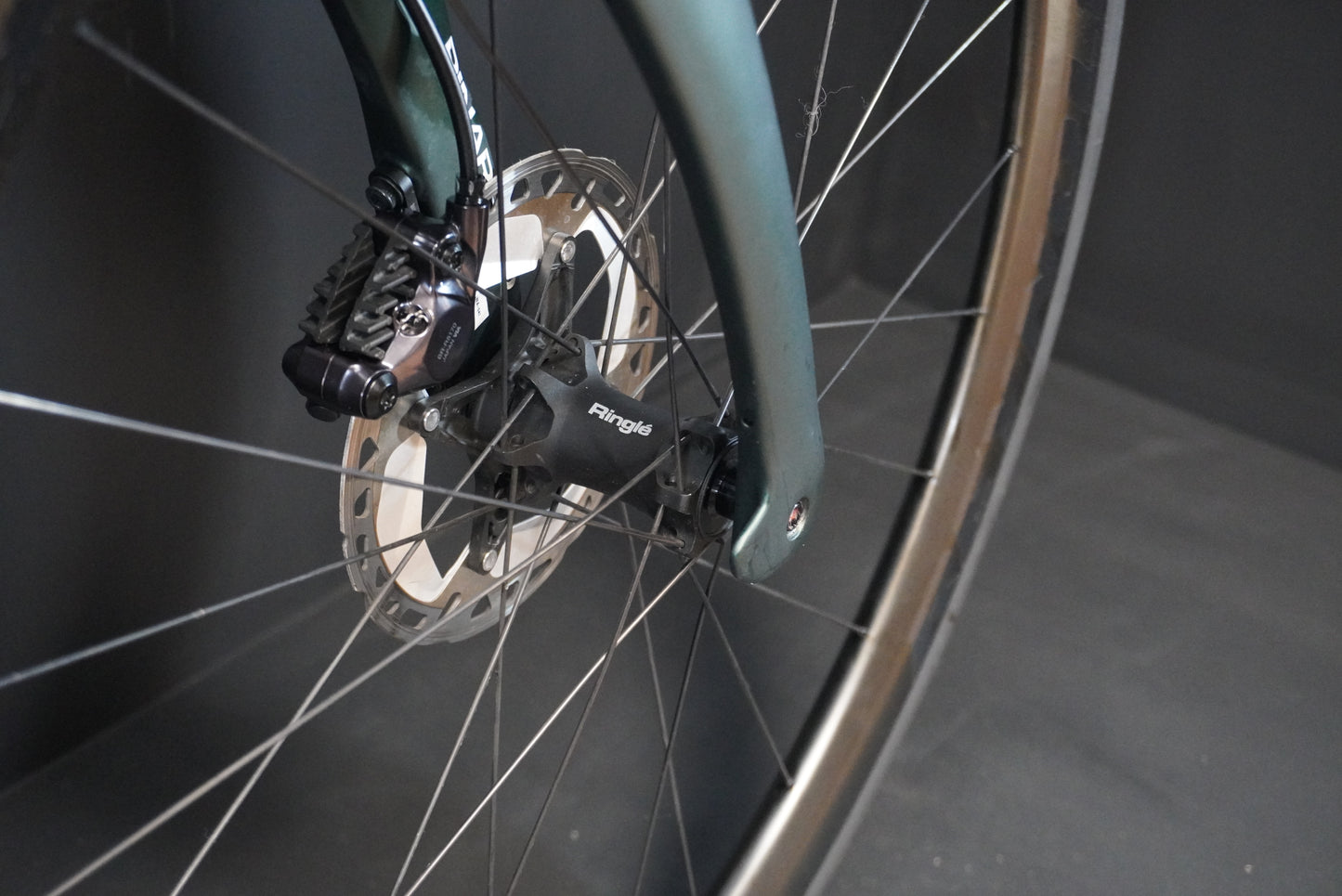 Pinarello F9 Fastest Green Ultegra Di2 Carbon Disc Road Bike 2025 - 545mm