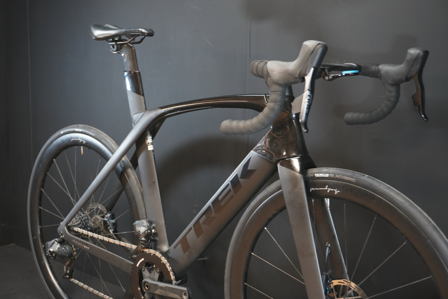 Trek Madone SLR Project One SRAM Force Carbon Disc Road bike - 56cm - 2020