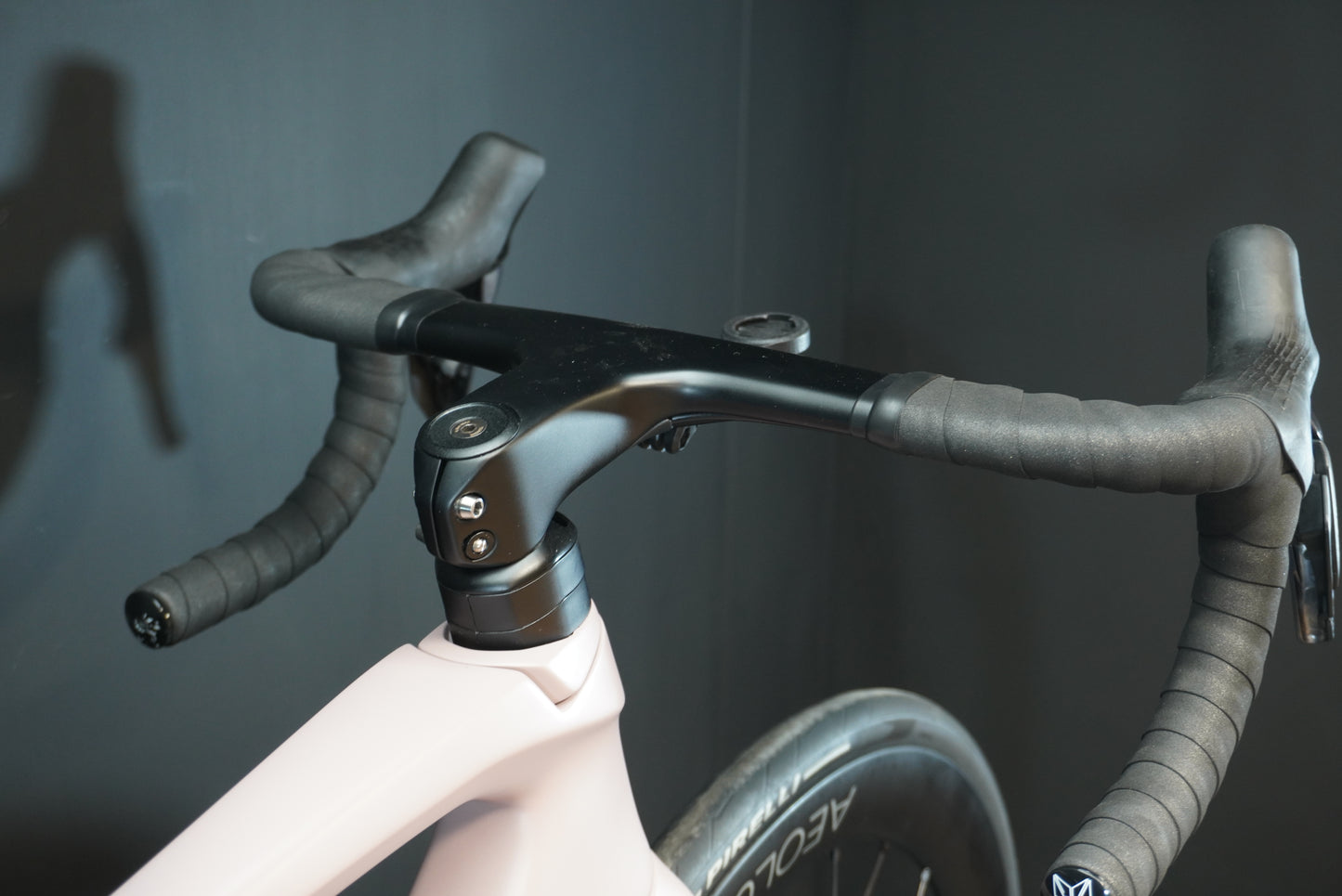 Trek Emonda SLR 7 Ultegra Di2 Carbon Disc Road Bike - 54cm - 2022