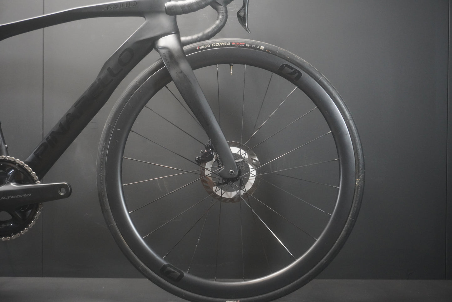 Pinarello Prince Ultegra Di2 Carbon Disc Road Bike 2023 - 46cm