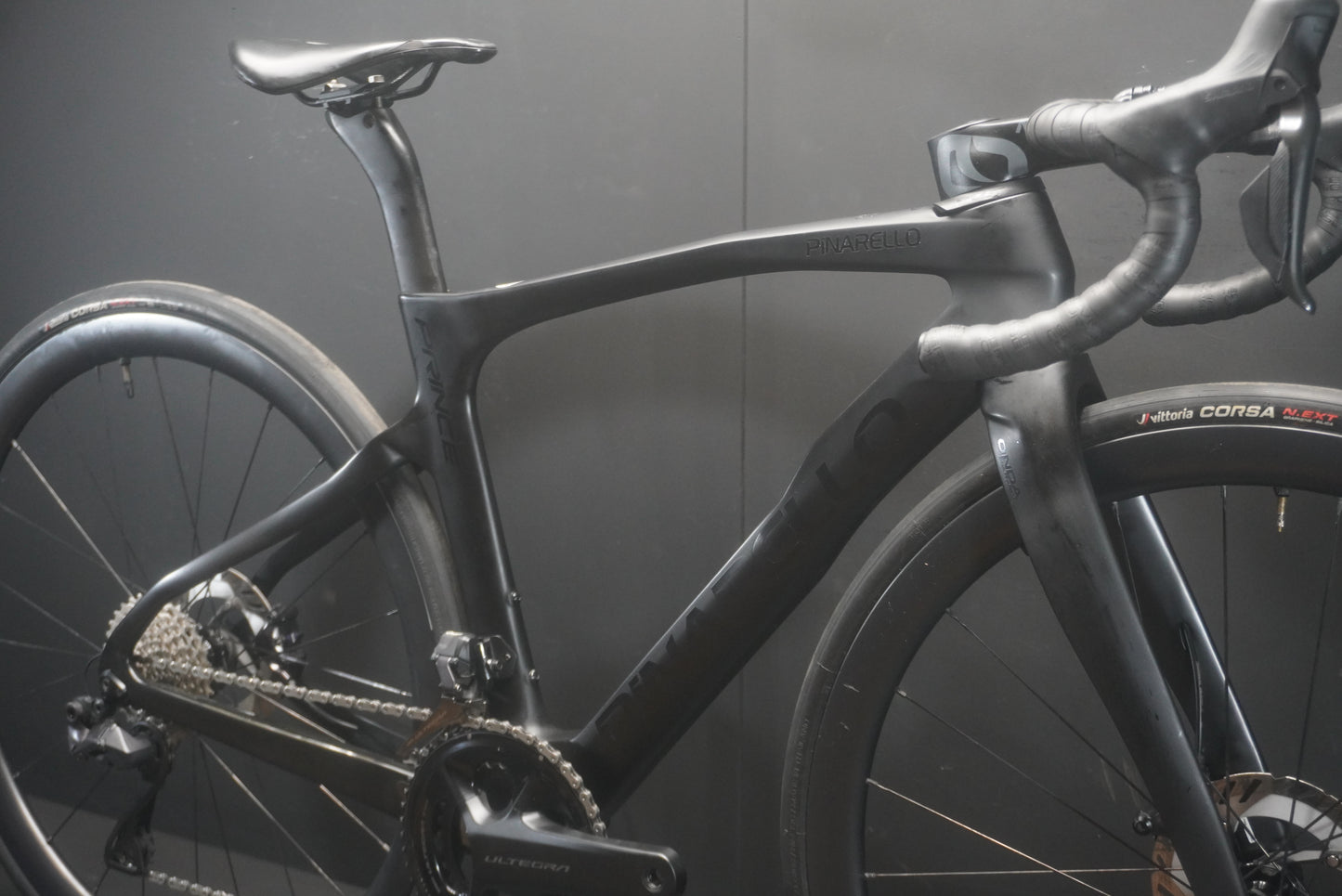 Pinarello Prince Ultegra Di2 Carbon Disc Road Bike 2023 - 46cm