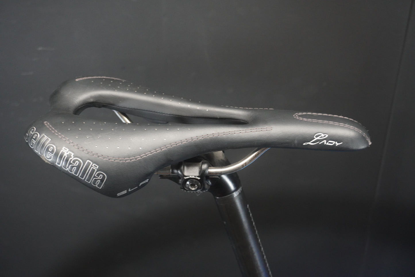 Giant Defy Advanced Pro 3 105 Carbon Disc Road Bike 2020 - M/L