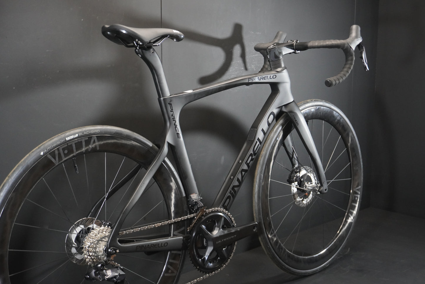 NEW Pinarello Prince TiCR Ultegra Di2 Carbon Disc Road Bike 2023 - 515mm - Full Warranty