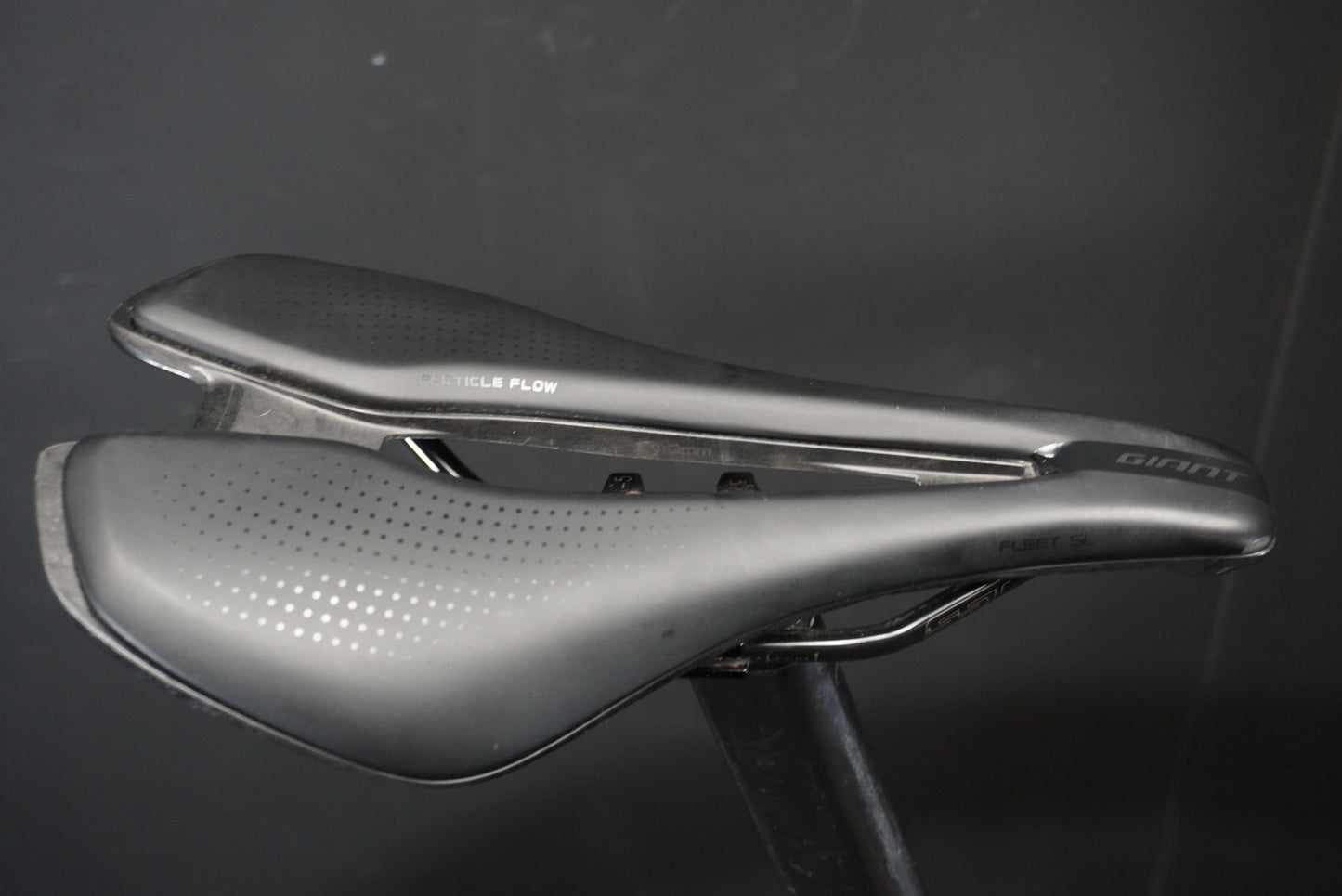 Giant TCR Advanced Pro 0 Di2 Carbon Disc Road Bike 2022 - Large