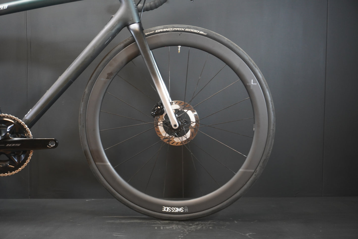 Specialized Aethos Comp Carbon Disc Road Bike Upgraded! 2023 - 56cm