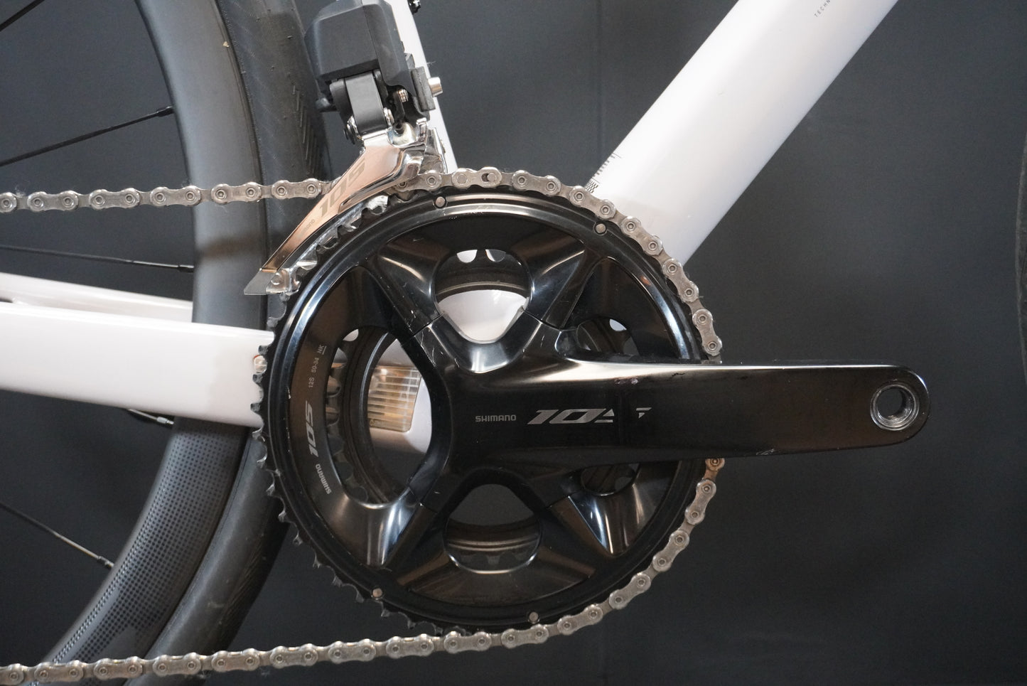 Scott Addict 30 Carbon Disc Road Bike 2025 - Small