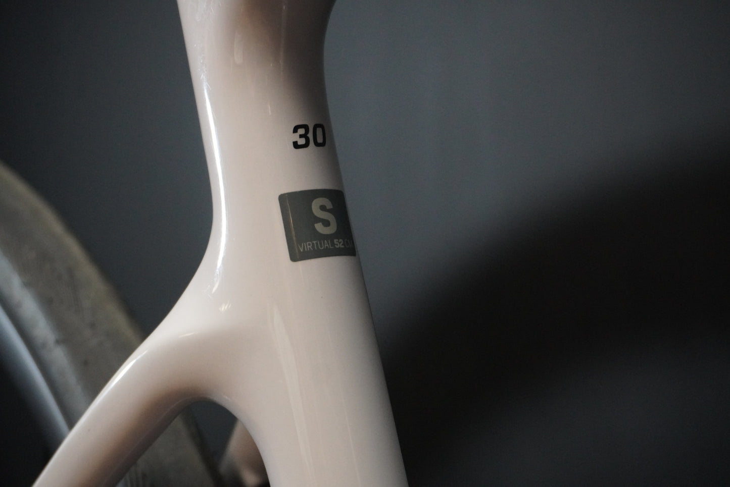 Scott Addict 30 Carbon Disc Road Bike 2025 - Small