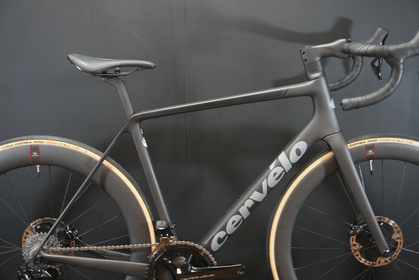 Cervelo R5 Dura-Ace Di2 Carbon Disc Road Bike 2024 - 56cm