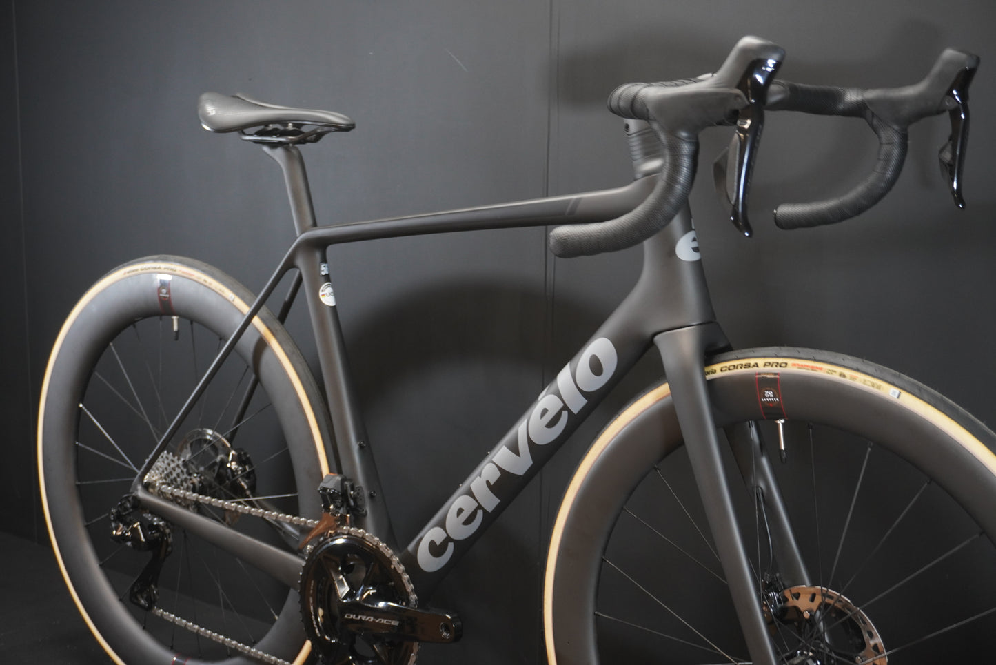 Cervelo R5 Dura-Ace Di2 Carbon Disc Road Bike 2024 - 56cm