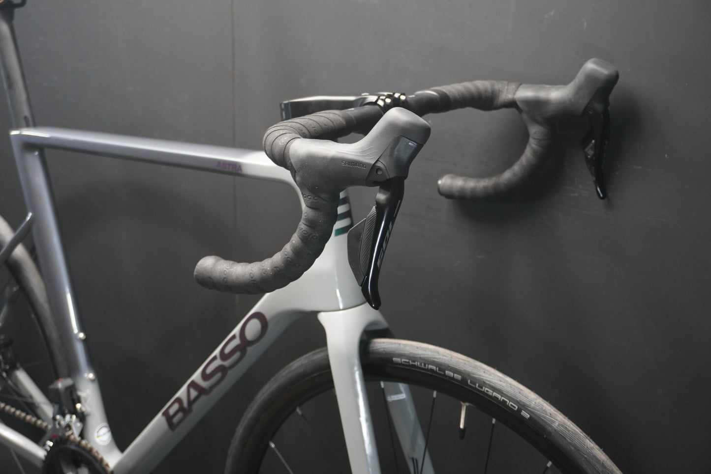 NEW Basso Astra 105 Di2 Carbon Disc Road Bike Grey 2025 - Various Sizes - Full Warranty