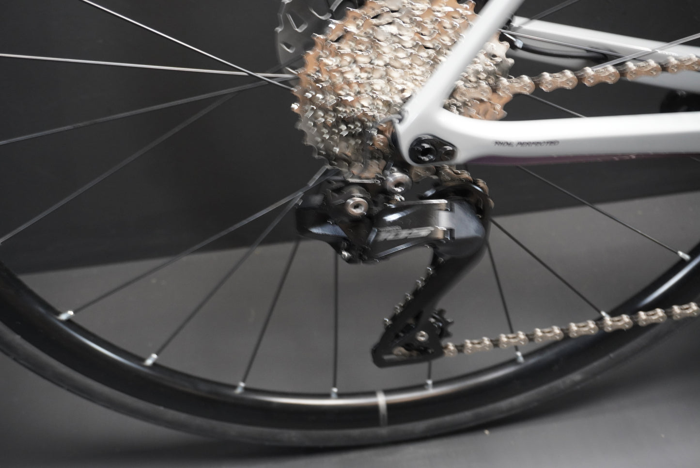 NEW Basso Astra 105 Di2 Carbon Disc Road Bike Grey 2025 - Various Sizes - Full Warranty