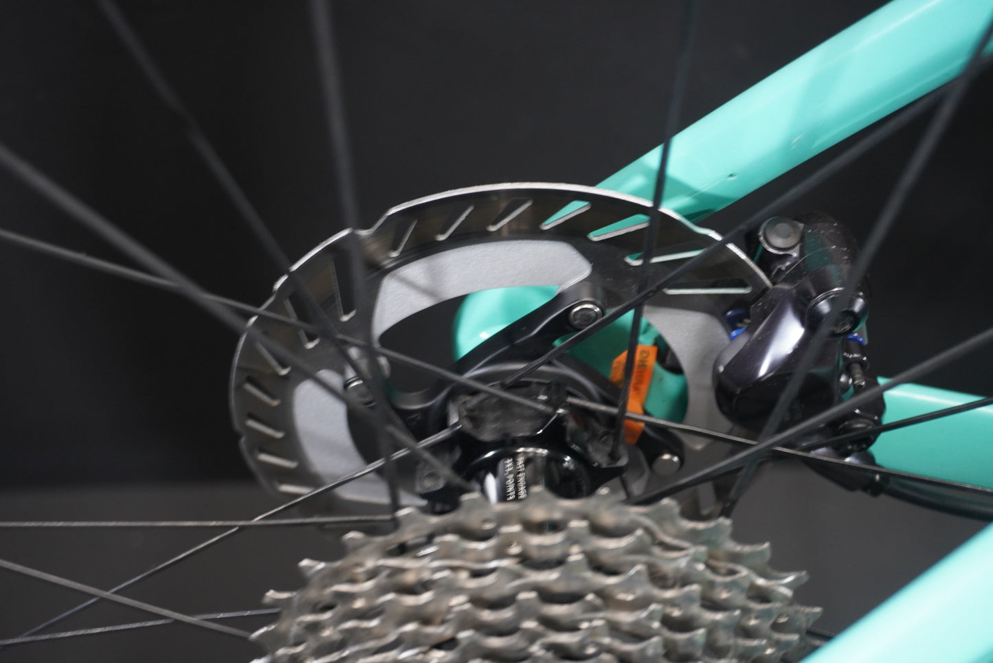 Bianchi Oltre CV XR4 Di2 Carbon Disc Road Bike 2021 - 50cm