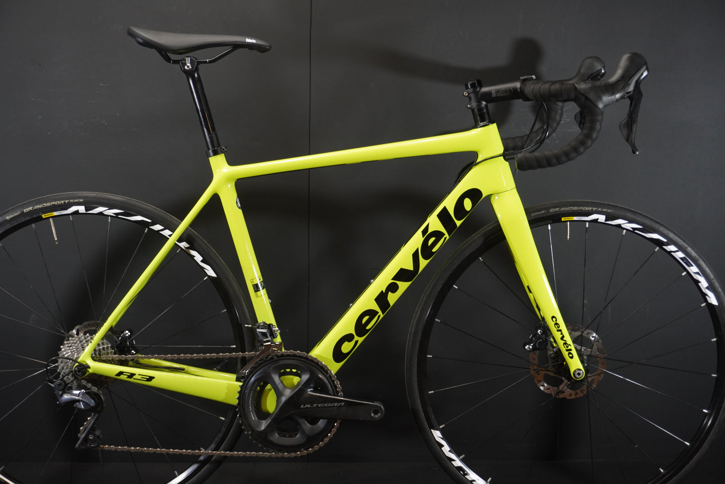 Cervelo R3 Ultegra Carbon Disc Road Bike 2019 - 54cm