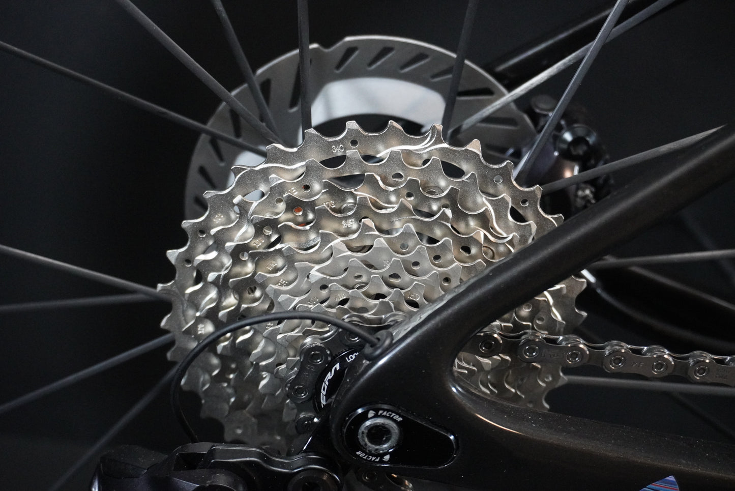 Factor Ostro VAM Shimano Ultegra Di2 Carbon Disc road bike 2021 - 52cm