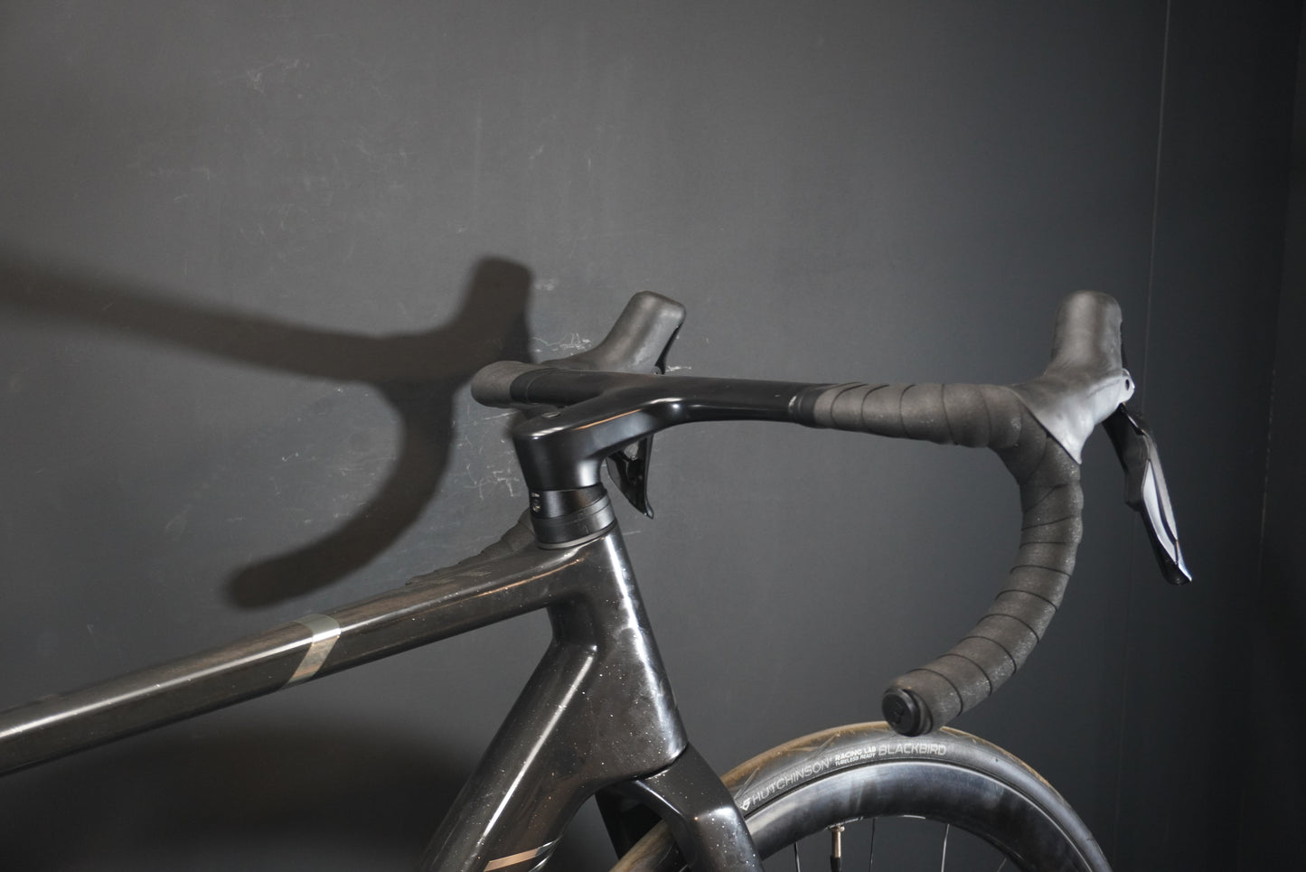 Canyon Ultimate CFR Dura-Ace Di2 ENVE Carbon Disc Road Bike 2025 - Medium