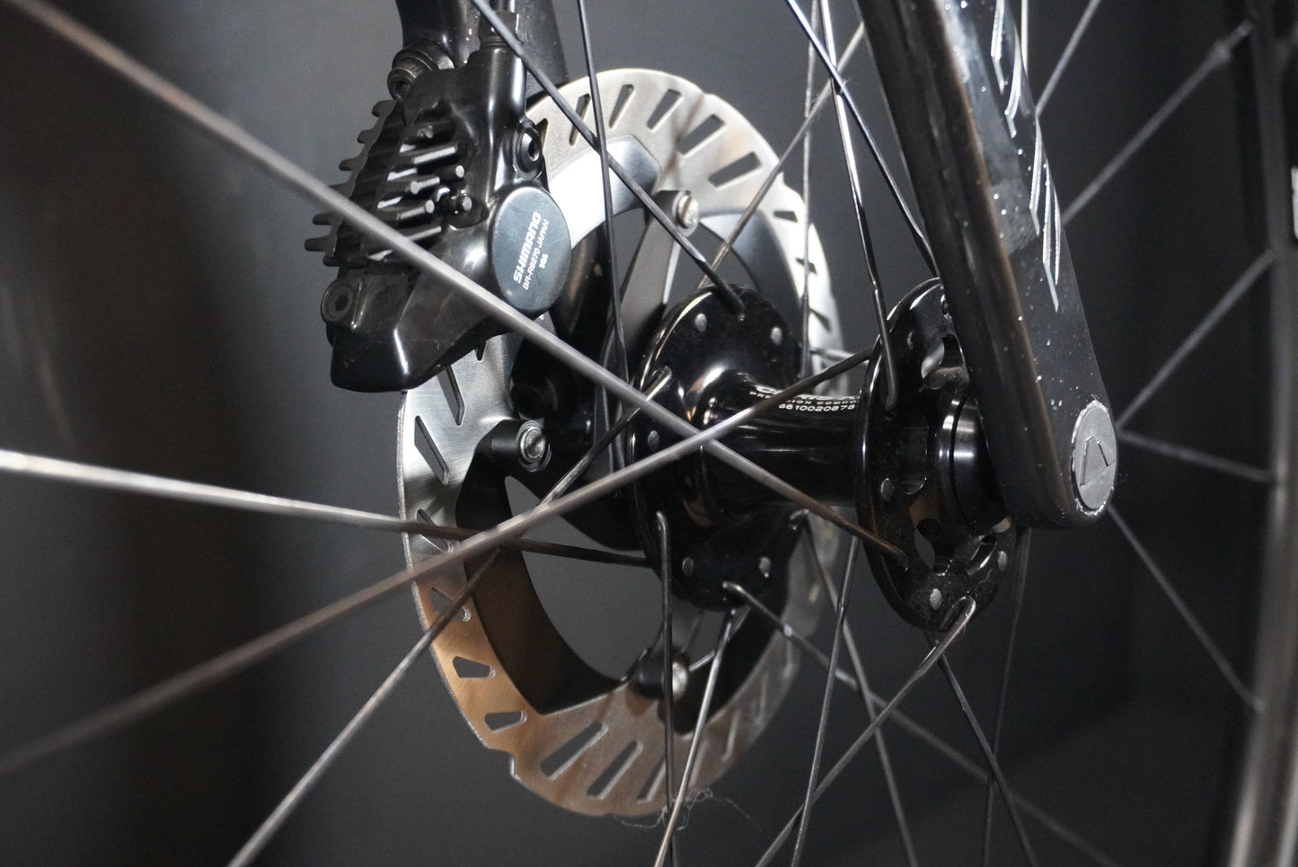 Canyon Ultimate CFR Dura-Ace Di2 ENVE Carbon Disc Road Bike 2025 - Medium