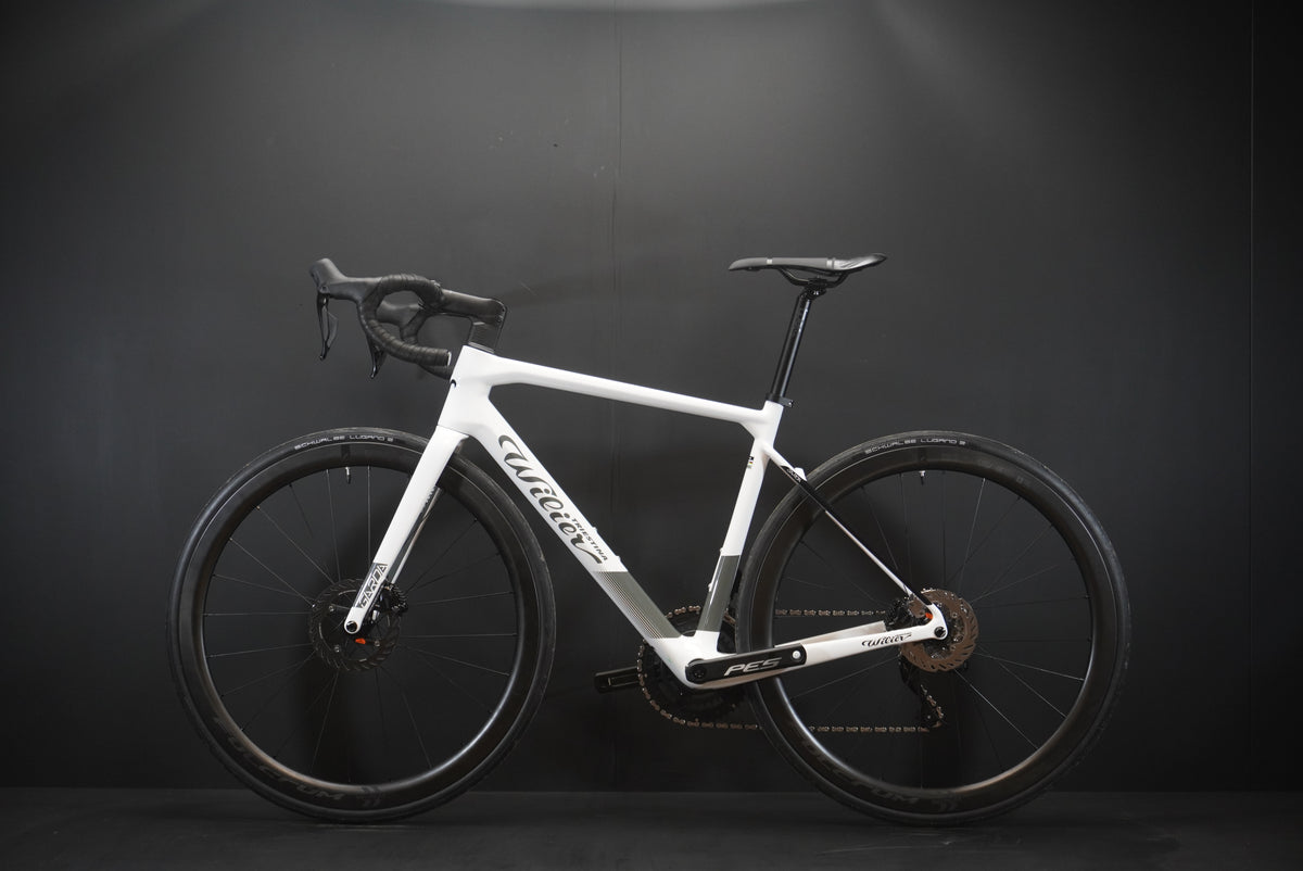 *NEW* Wilier Gardia 105 Di2 Power Meter Carbon Disc Road Bike White/Black 2026 - Various Sizes