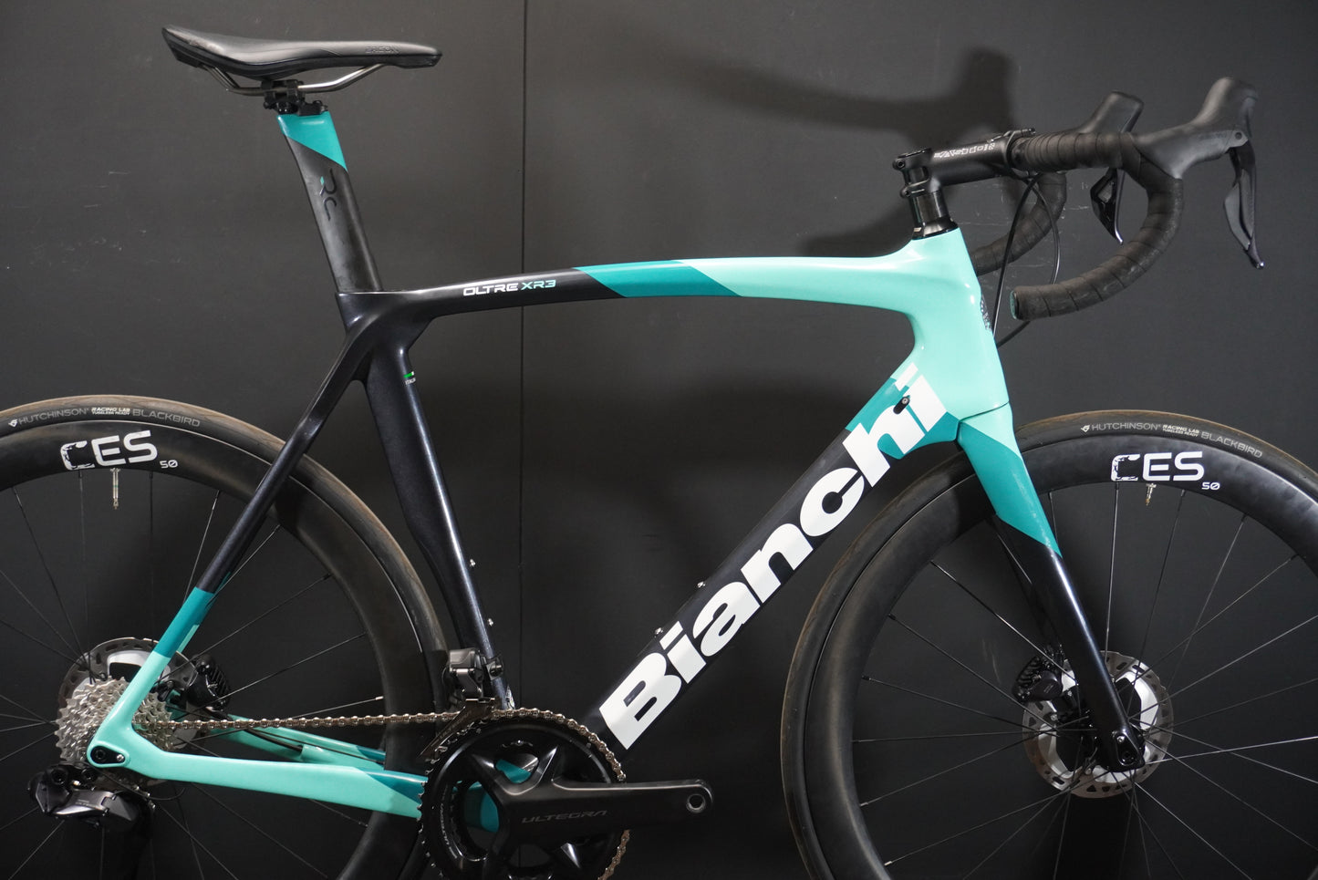 Bianchi Oltre XR3 CV Di2 Carbon Disc Road Bike 2024 - 59cm