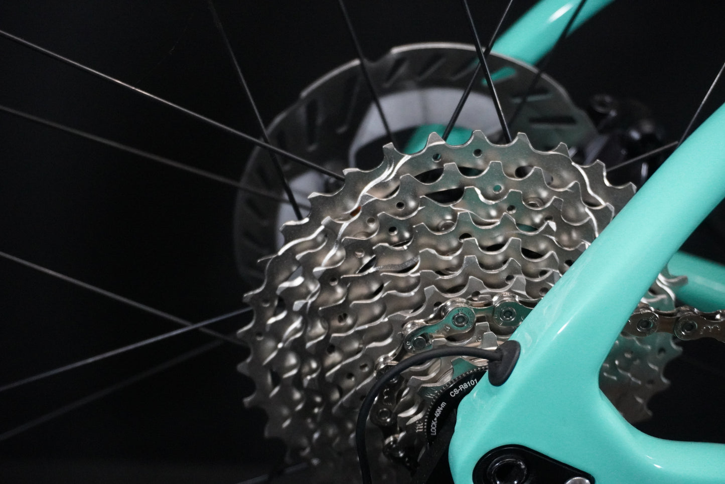 AS NEW Bianchi Specialissima CV Di2 Carbon Disc Road Bike 2022 - 53cm