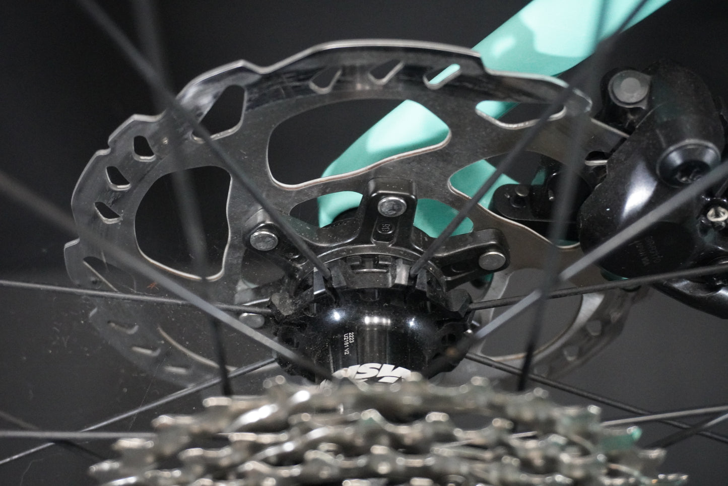 Bianchi Sprint 105 Di2 Carbon Disc Road Bike 2024 - 57cm