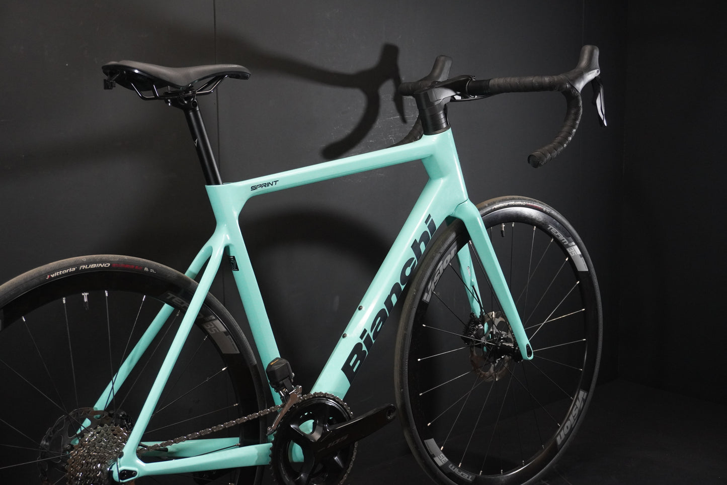 Bianchi Sprint 105 Di2 Carbon Disc Road Bike 2024 - 57cm
