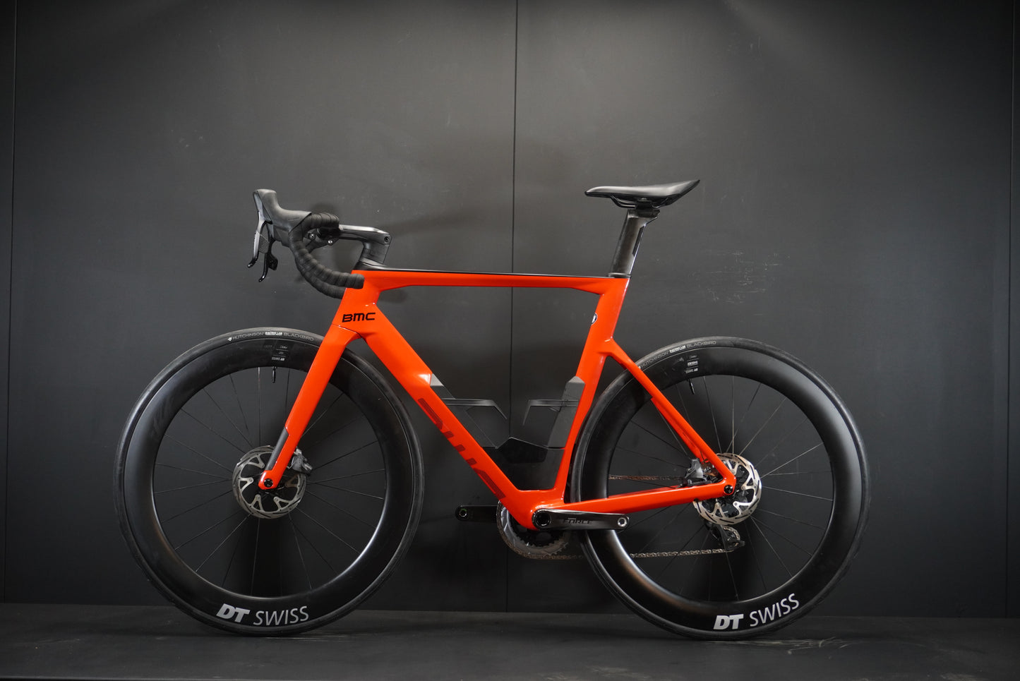 BMC TimeMachine Road 01 Force AXS Carbon Disc Road Bike 2022 - 56cm