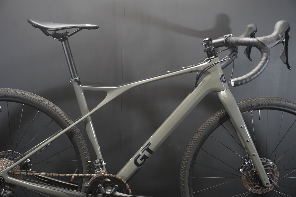 GT Grade Elite GRX Carbon Disc Gravel Bike 2025 - Medium