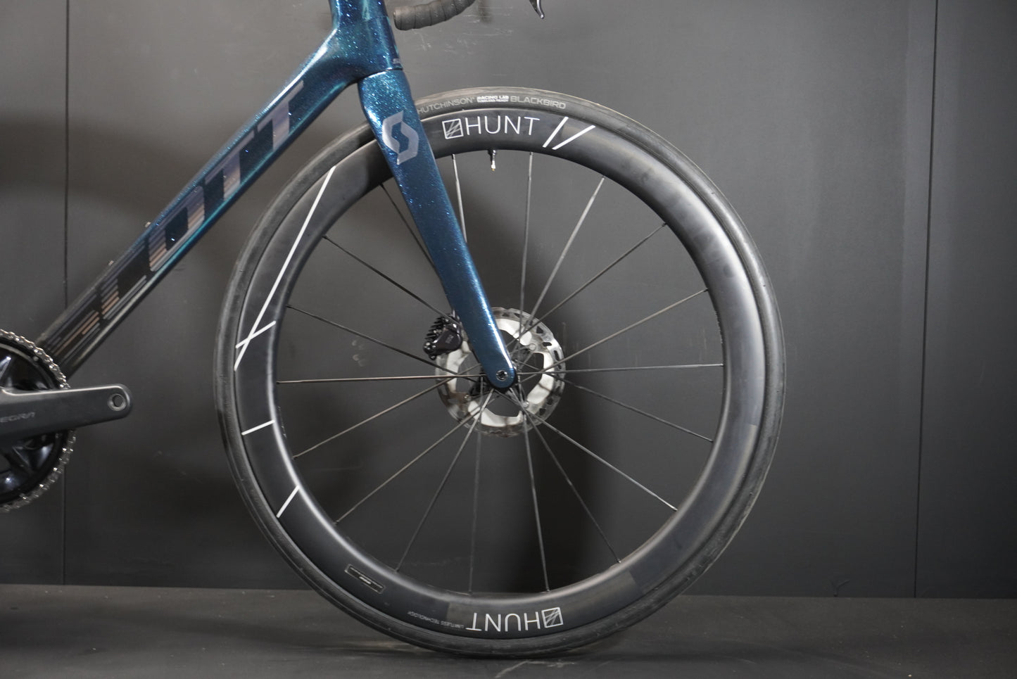Scott Addict RC Pro Di2 Carbon Disc Road Bike 2022 - XL (58cm)