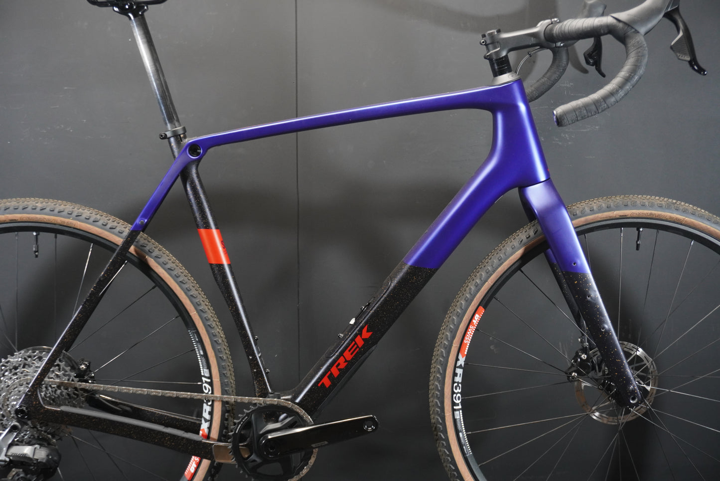 Trek Checkpoint SL6 Gen 3 Carbon Disc Gravel Bike - XL - 2025 - Upgraded