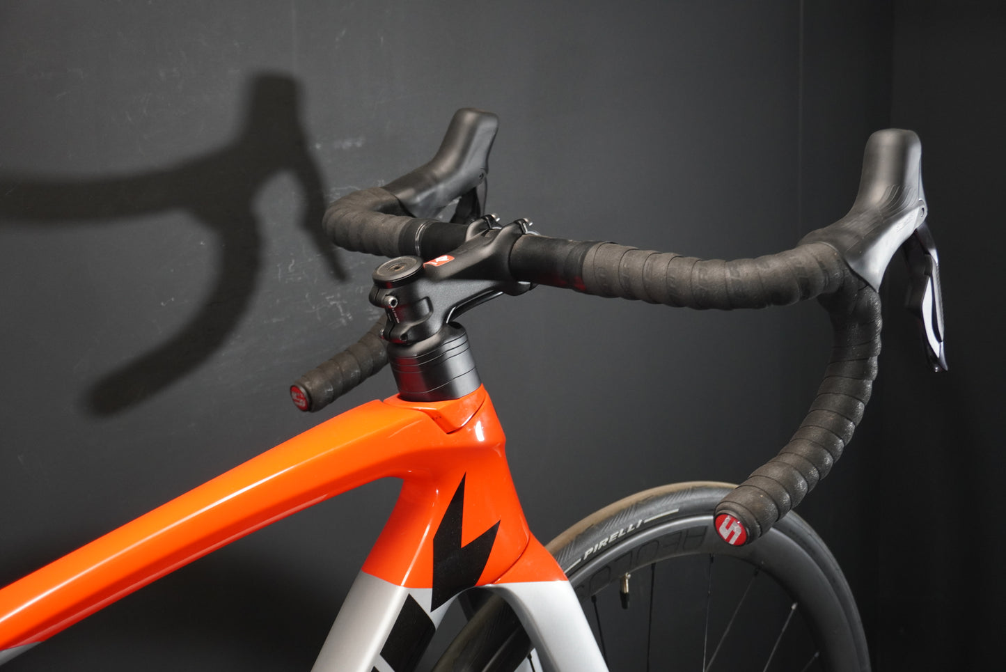 Trek Emonda SL6 Pro Carbon Disc Road Bike 2023 - 54cm (Upgraded to SL7 Spec)