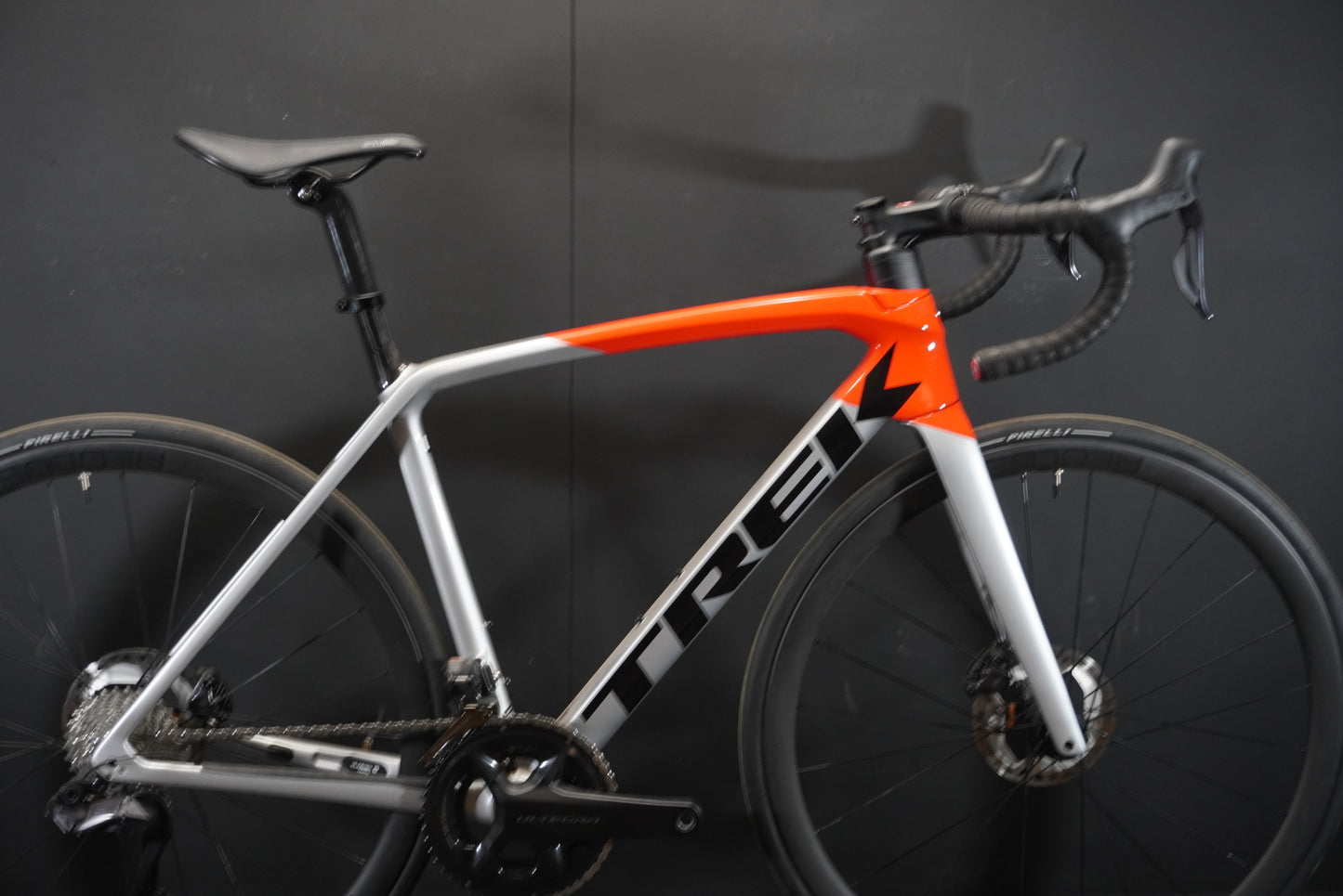 Trek Emonda SL6 Pro Carbon Disc Road Bike 2023 - 54cm (Upgraded to SL7 Spec)