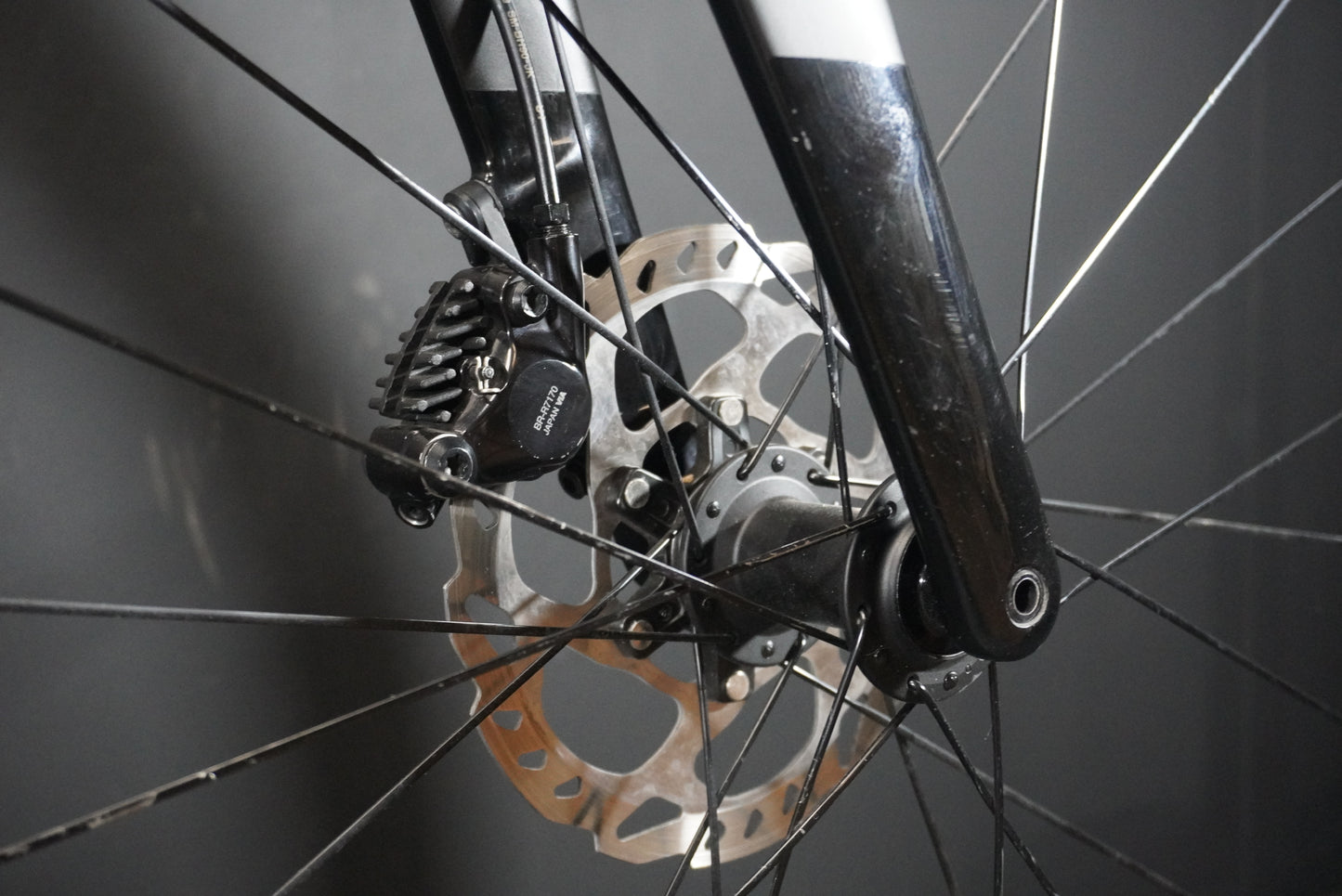 Trek Madone SL6 Gen 8 105 Di2 Carbon Disc Road Bike 2024 - XL
