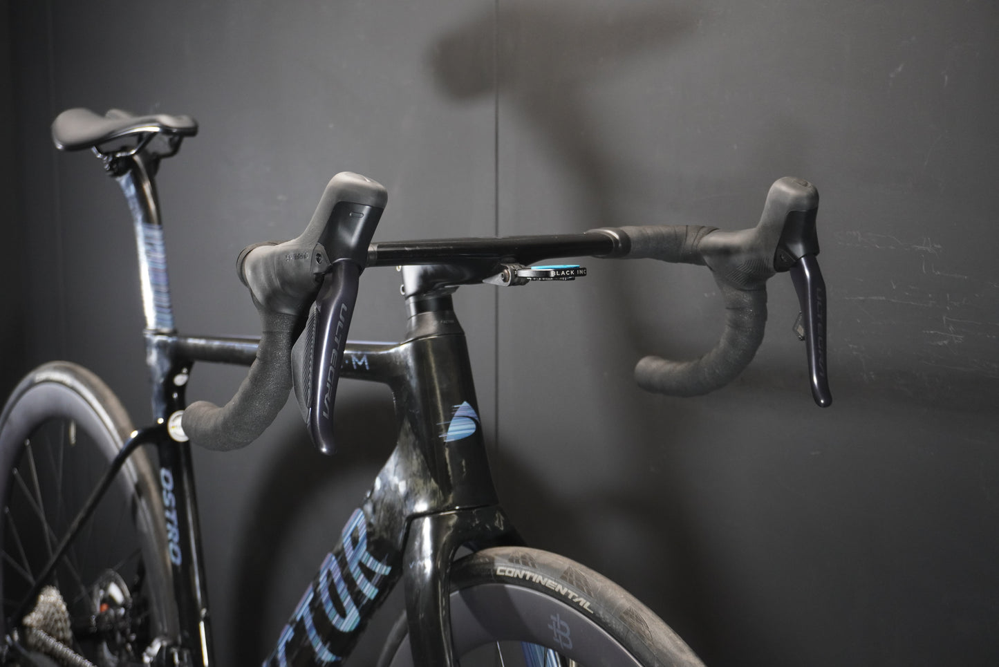 Factor Ostro VAM Carbon Disc Road Bike 2022 - 54cm